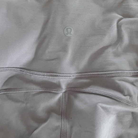 COPY - Lululemon leggings - Picture 3 of 3